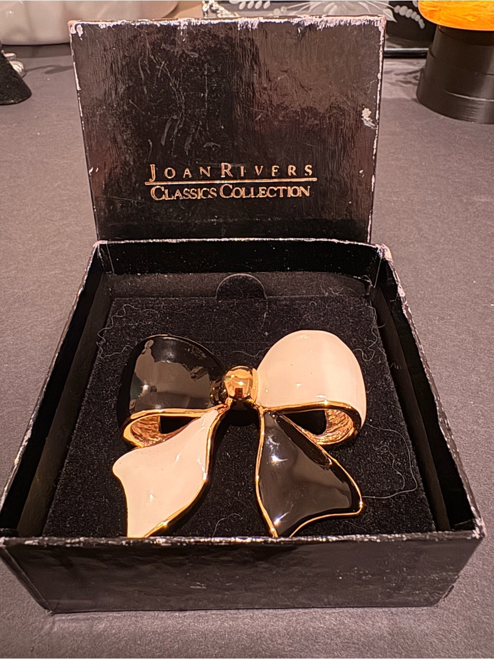 Joan Rivers Vintage Black & Cream Enamel Bow Brooch with Gold Tone Trim NEW!!!